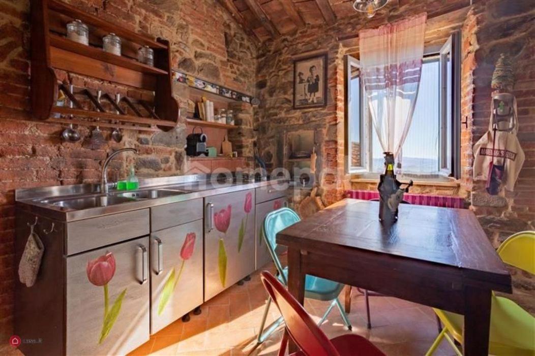 Nido Scansanese Scansano Buitenkant foto